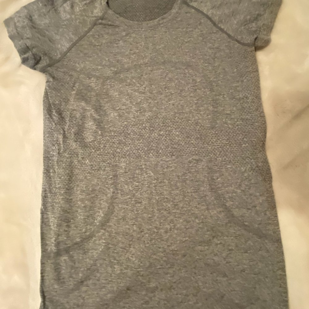 lululemon grey swiftly tech